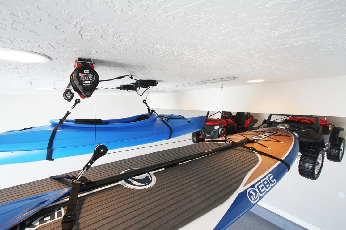 The World's First Smart Hoist Makes Overhead Garage Storage Super